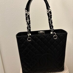 CHANEL Black Quilted Leather Tote with Chain-Link Straps